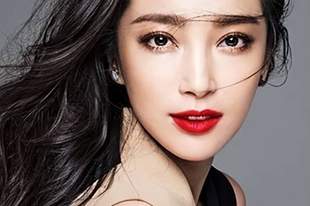 53岁李冰冰不老美人！昔日写真冷艳妩媚身材曼妙性感撩人