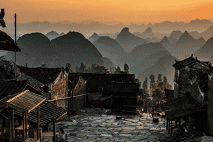 “奔县经济”乘风而起:沉浸式文旅激活广东小城暑期流量