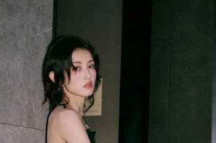 红毯别只盯着长裙!百花奖裤装造型,解锁女生正式场合的清冷思路