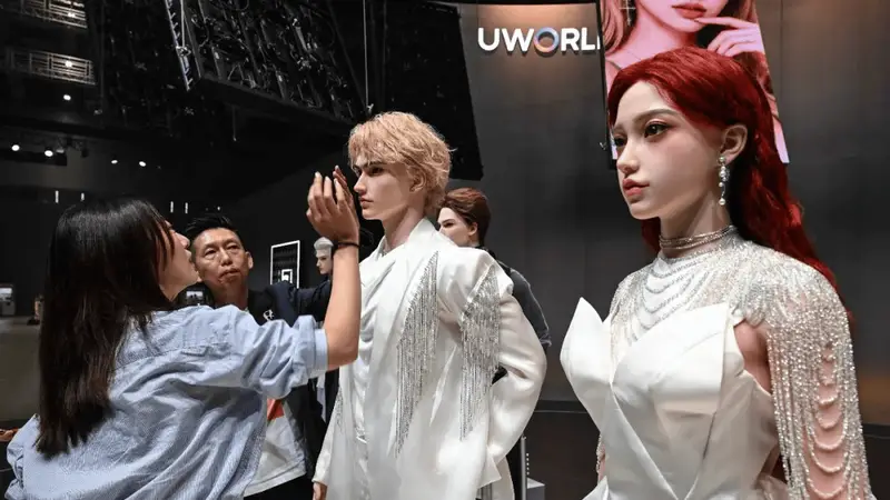 99万,优必选的男款机器人抵得上一套房