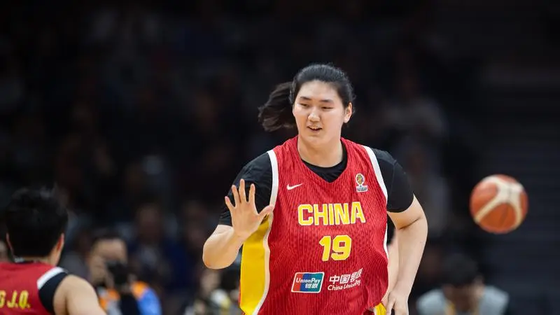 张子宇28分10篮板4封盖 中国女篮热身赛憾负澳大利亚