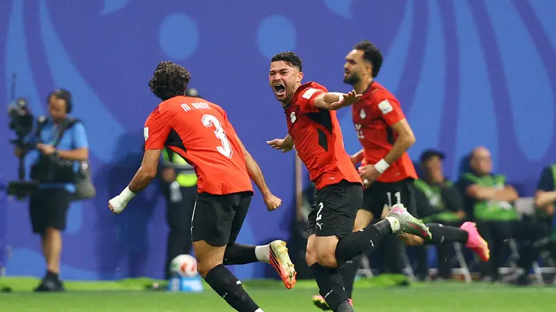 世界杯-易卜拉欣头槌破门 阿根廷失点半场0-1落后埃及