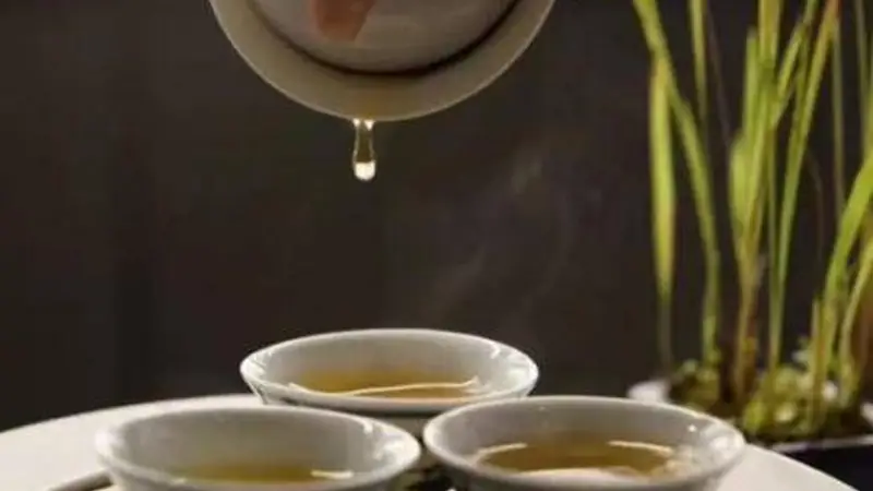 王维毅 | 拆解品字义,三杯见工夫