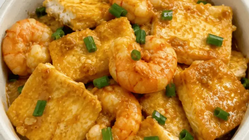 虾仁豆腐抱蛋:一口鲜香,三餐不腻的家常美味