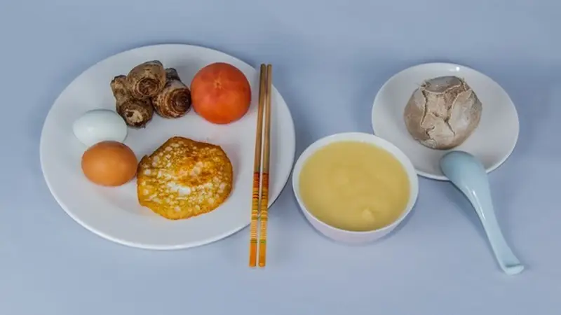 早上吃鸡蛋时,尽量别和这3种食物一起吃,别拿健康开玩笑