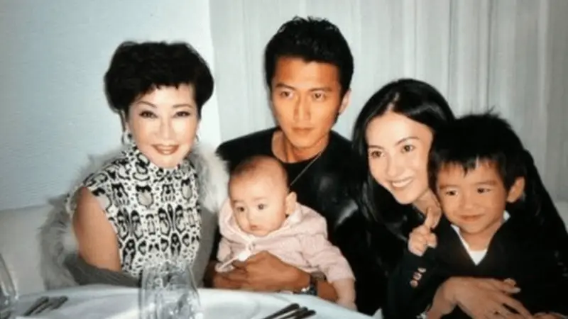 张柏芝被曝得知谢贤病重后 提前安排大儿子返港陪爷爷
