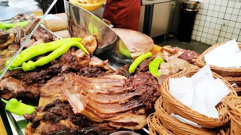 河北保定“最著名”的代表美食,北方地区很流行,南方人却不爱吃