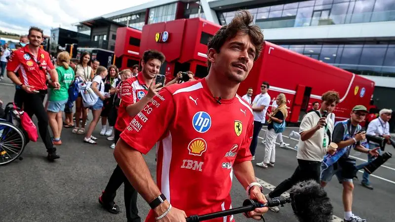 F1匈牙利大奖赛：法拉利包揽首日两次练习赛头名