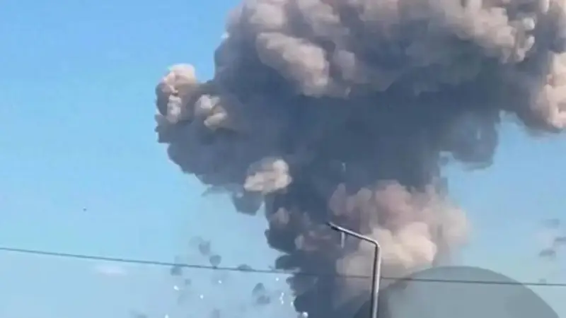 弹药刚进库房就炸了，爆炸声从中午响到天黑，乌克兰特战部队3伤5失联