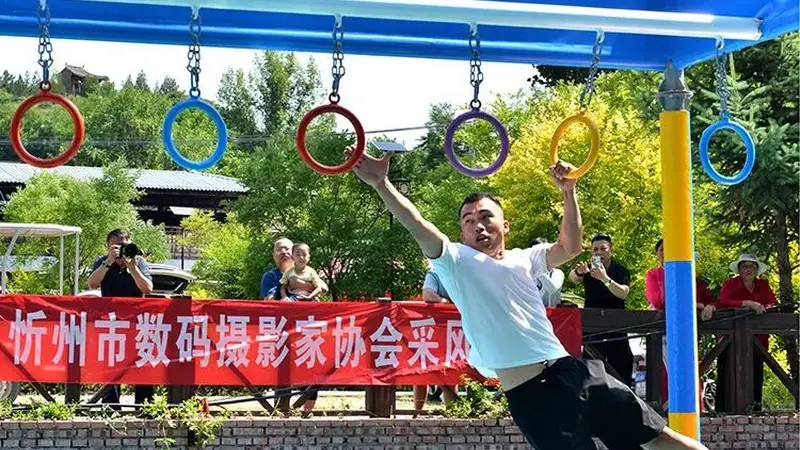 陀罗山景区“水上乐园竞技”摄影赛落幕 影像定格夏日活力