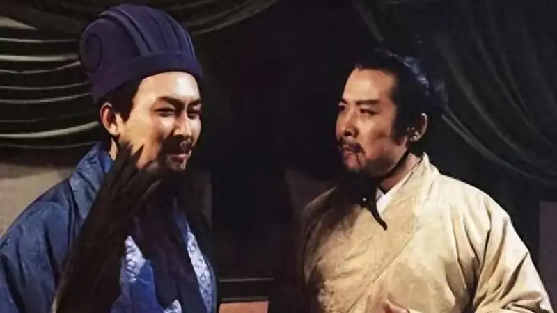 刘备身上那股流寇习性到底有多深？赤壁之战碰上曹操之后，是不是一下子就让他彻底原形毕露了？