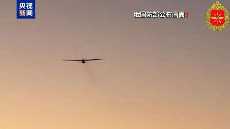 俄称在红利曼方向继续推进,乌称打击俄船只及能源设施