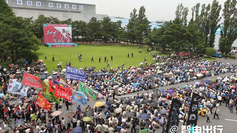 人形机器人还没上岗,现代3.5万工人先罢工了
