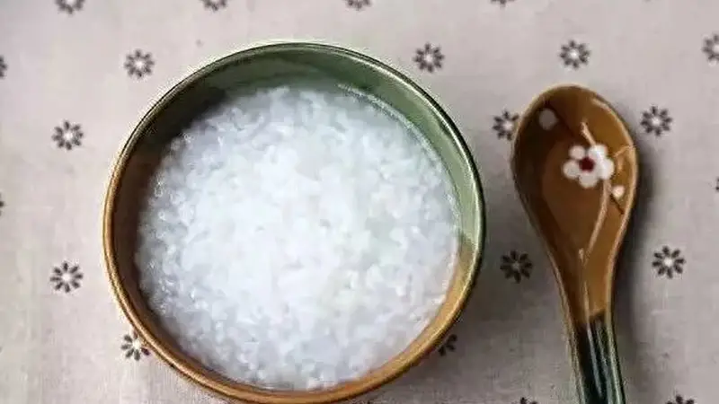 早餐为什么不建议喝粥?医生:不止是粥,这几类食物,请嘴下留情!