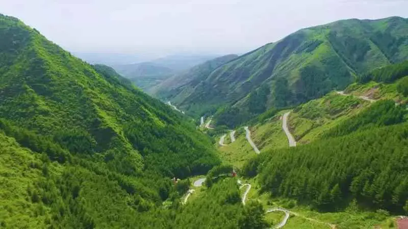 宁夏隆德县：串珠成链破“留客难”全域旅游引客“过夜”促增收