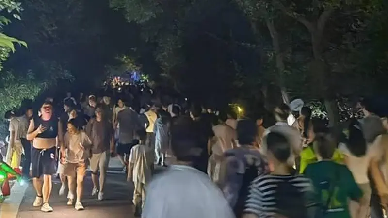 夜游大蜀山:勿闯密林深处 安全文明探索自然