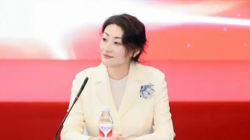 宗馥莉家族惹上补税争议?离岸信托税收新规瞄准跨国逃税行为