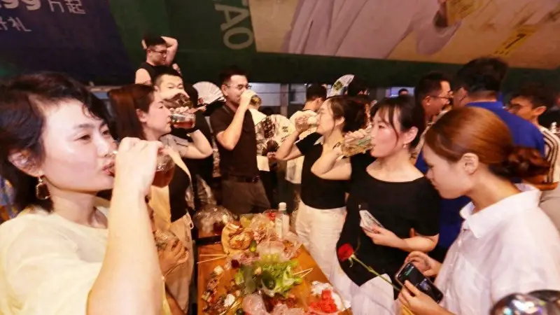 “哈”就行了!金沙滩啤酒城上演盛夏啤酒狂欢