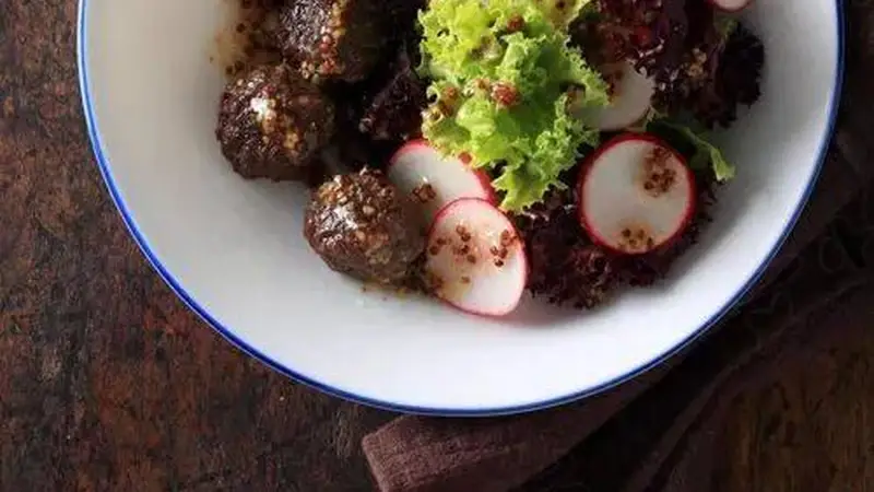 【肉圆沙拉】肉感十足，一口一个的沙拉，了解一下~