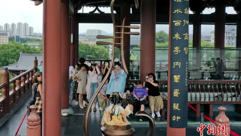 赣江观澜:古诗名篇变旅行坐标,年轻人为何爱上“跟着诗文去旅行”?