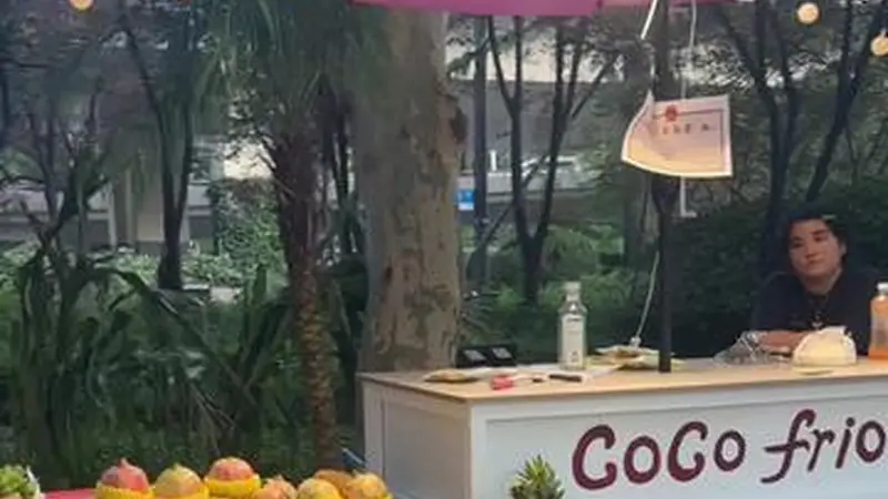 半小时售罄!光明邨“美式烤肉月饼”引爆上博美食夜市