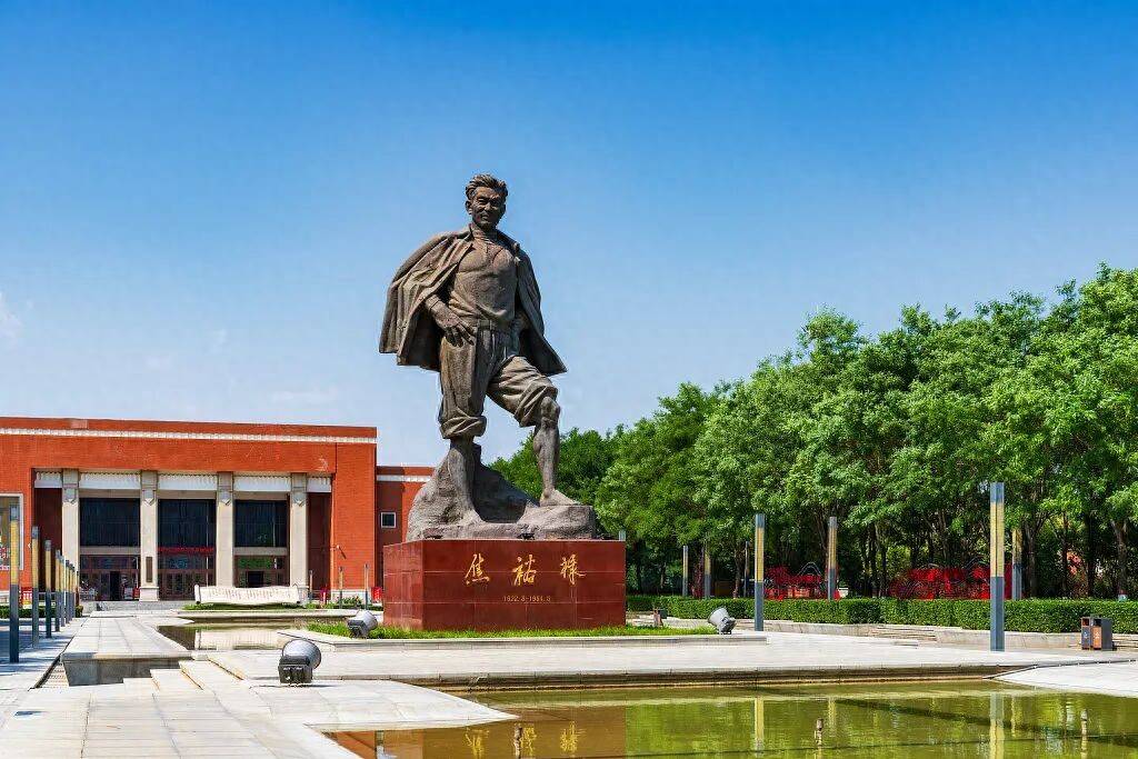 暑假带娃涨知识!这份红色旅游打卡清单建议收藏!