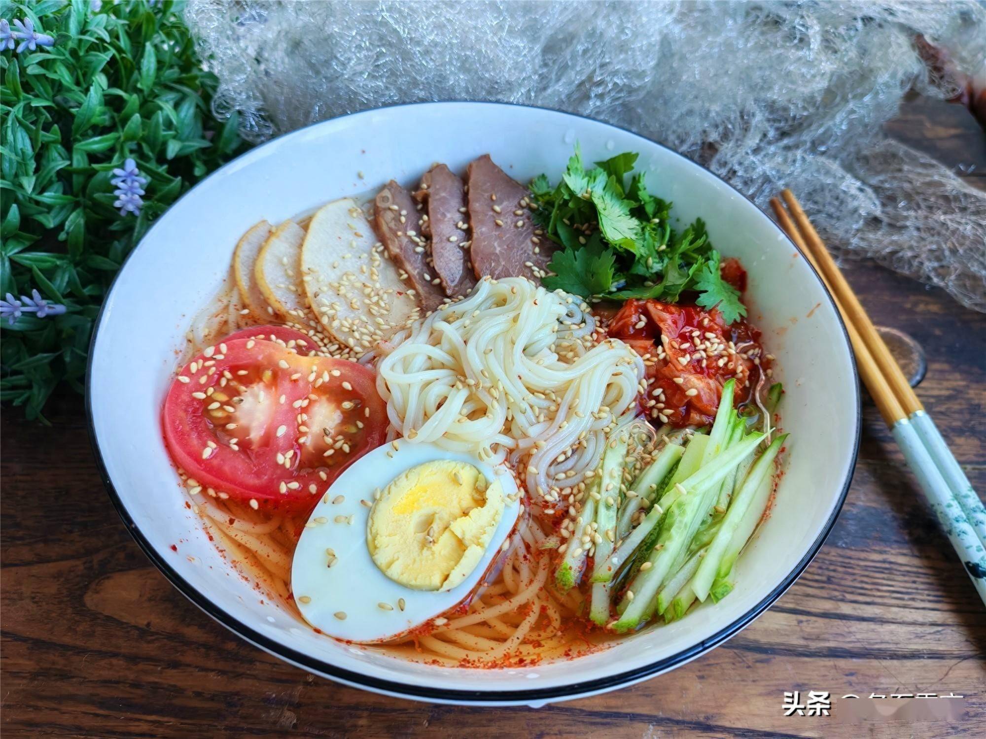 听我的，天热没胃口就吃这8碗过水面，凉爽开胃，好吃停不下来！