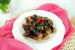这菜比牛肉还贵，富含20多种氨基酸，孩子常吃身体好，再贵也值了