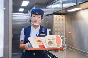 一餐一饭常更新 一枝一叶总关情