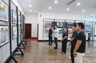 翰墨光影绘初心！罗庄区“沂蒙精神”书画摄影展开展