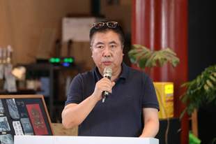 艾伟长篇新作《春歌》发布:写尽斑斓辽阔的人性底色