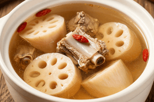 余柑子莲藕排骨汤：一锅清润去燥气，做法独家不踩雷