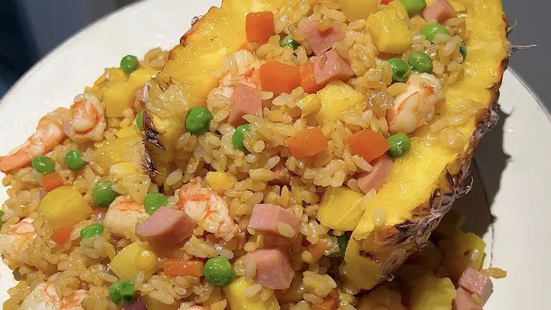 果香裹米香，一口沦陷的家常菠萝炒饭