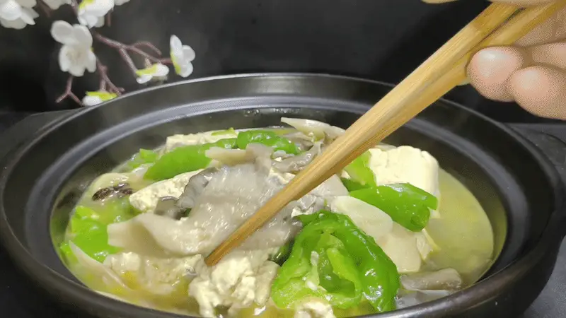 随手做的一道菜！炖一炖就出锅，鲜嫩入味太下饭、简单食材做出质朴美味，简单到零失败的好菜