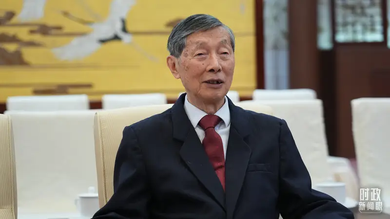 时政新闻眼丨开局之年这次科技盛会上,习近平为新时代科技工作指明方向