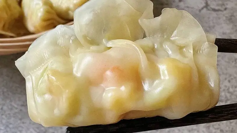 夏天吃饺子,这菜调馅太鲜了,比韭菜都鲜,又低脂又少油少调料,天热做它太好吃了!