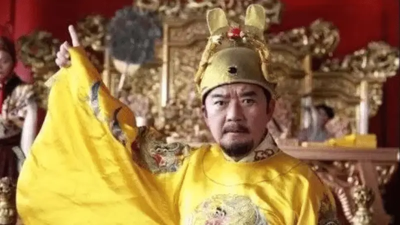 八岁的陈子善问朱元璋:我爷爷为救你身中九箭,你为何抄我的家?