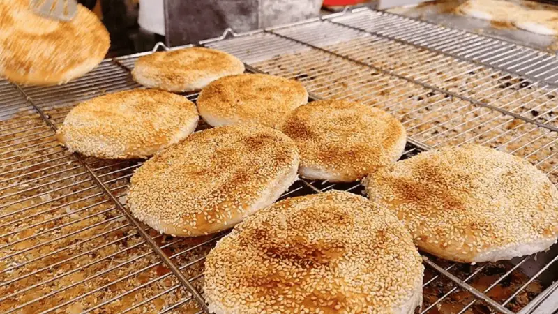藏在临夏大山里的美味！阿婆做的火麻饼，一口咬出秋天的温柔