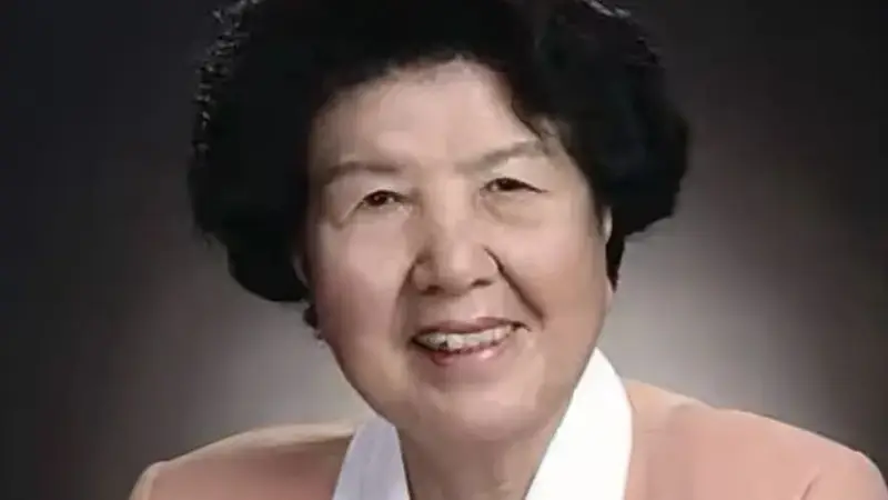 万绍芬病逝,享年96岁