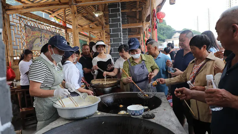 品茶香百味 寻红色乡愁