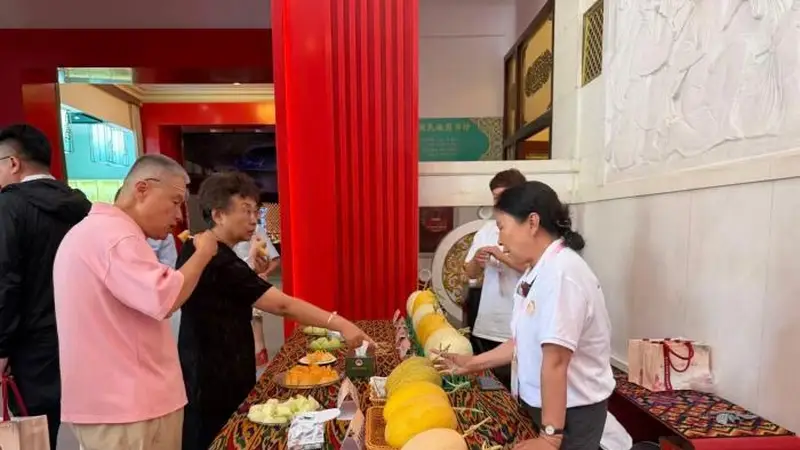 “第二十届哈密瓜节”北京分会场系列活动启动