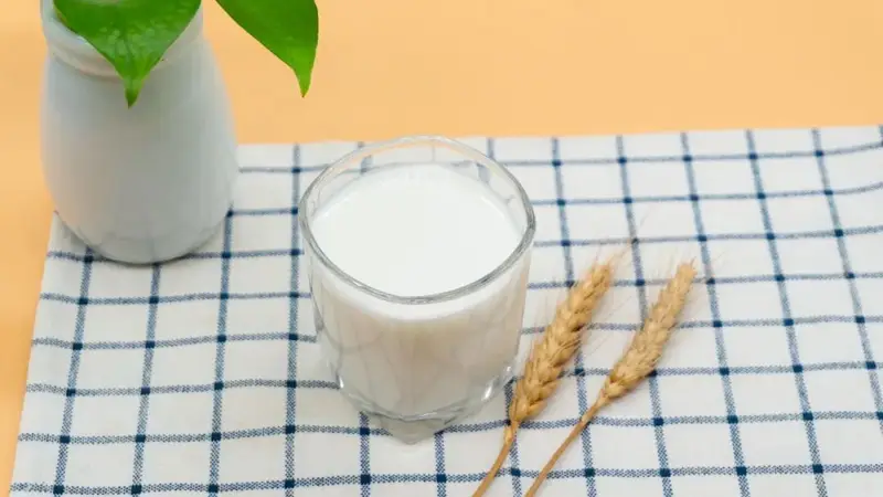 牛奶不能和药一起吃?