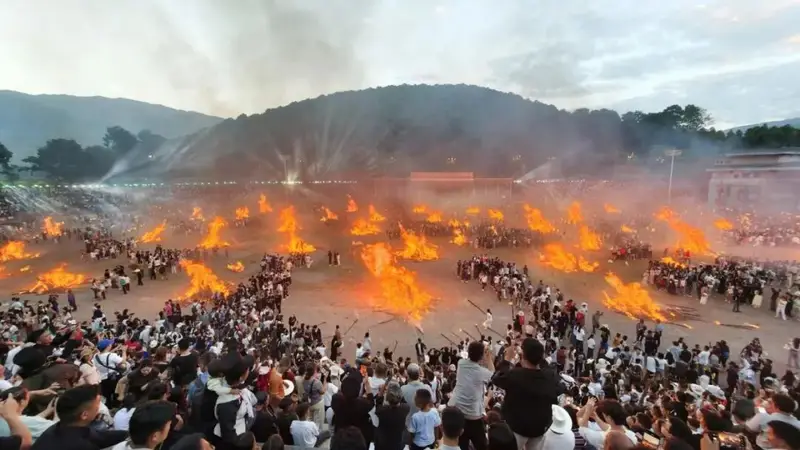连放8天假,2026年凉山彝族火把节正式启幕
