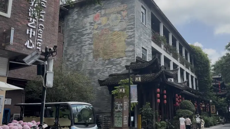 甘坑古镇AI视频付费项目引发争议，已被紧急叫停