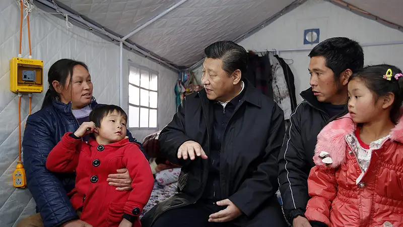 从“四个宁可”到“七个坚持”，正确政绩观一脉相承