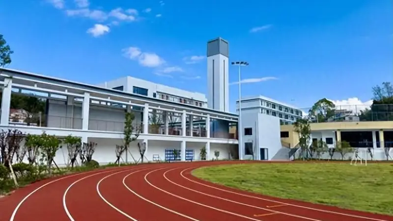 网红景点拍照总像游客打卡照？老玩家都藏着这个取景绝招！