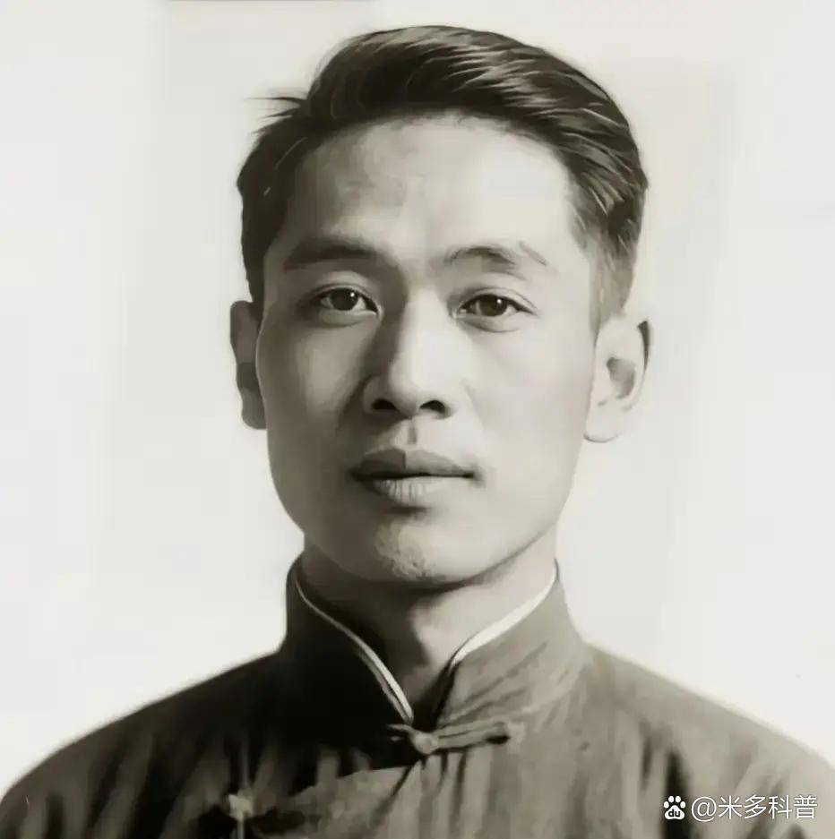 1930年,地下党员傅有智被捕,敌人把他带到了海滩,连开5枪,枪枪命中,谁知,等敌人走后,傅有智却被雨水打醒了!傅有智当时只有19岁,是厦门赤色总工会的执行委员。1930年那场狂风暴雨的海边夜,险些成为傅有智最后的归宿。这个厦门赤色总工会年仅19岁的执行委员,被捕之后,敌人不留情面,五...