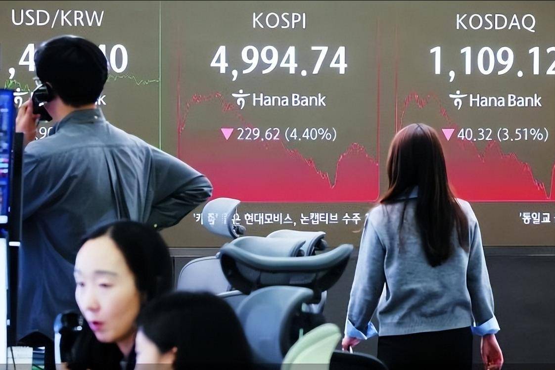 韩国股市全球第一，韩国人赚了钱不存银行，都用来干啥了？