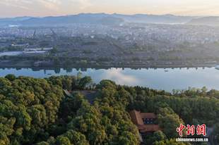 航拍2300余年建城史的四川阆中古城