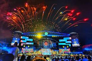 接待游客718万人次,消费啤酒3040余吨!金沙滩啤酒城30天狂欢圆满落幕